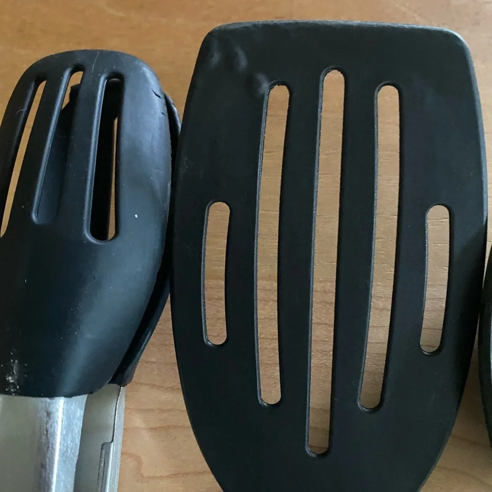Pampered Chef Black Silicone 3 Kitchen Cooking Utensil Set Spoon Spatula Tongs